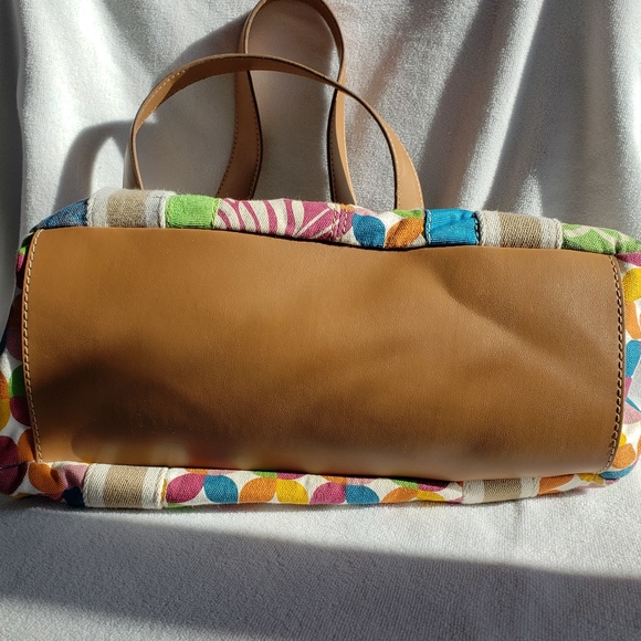 Relic Multi Color Purse - Picture 3 of 8